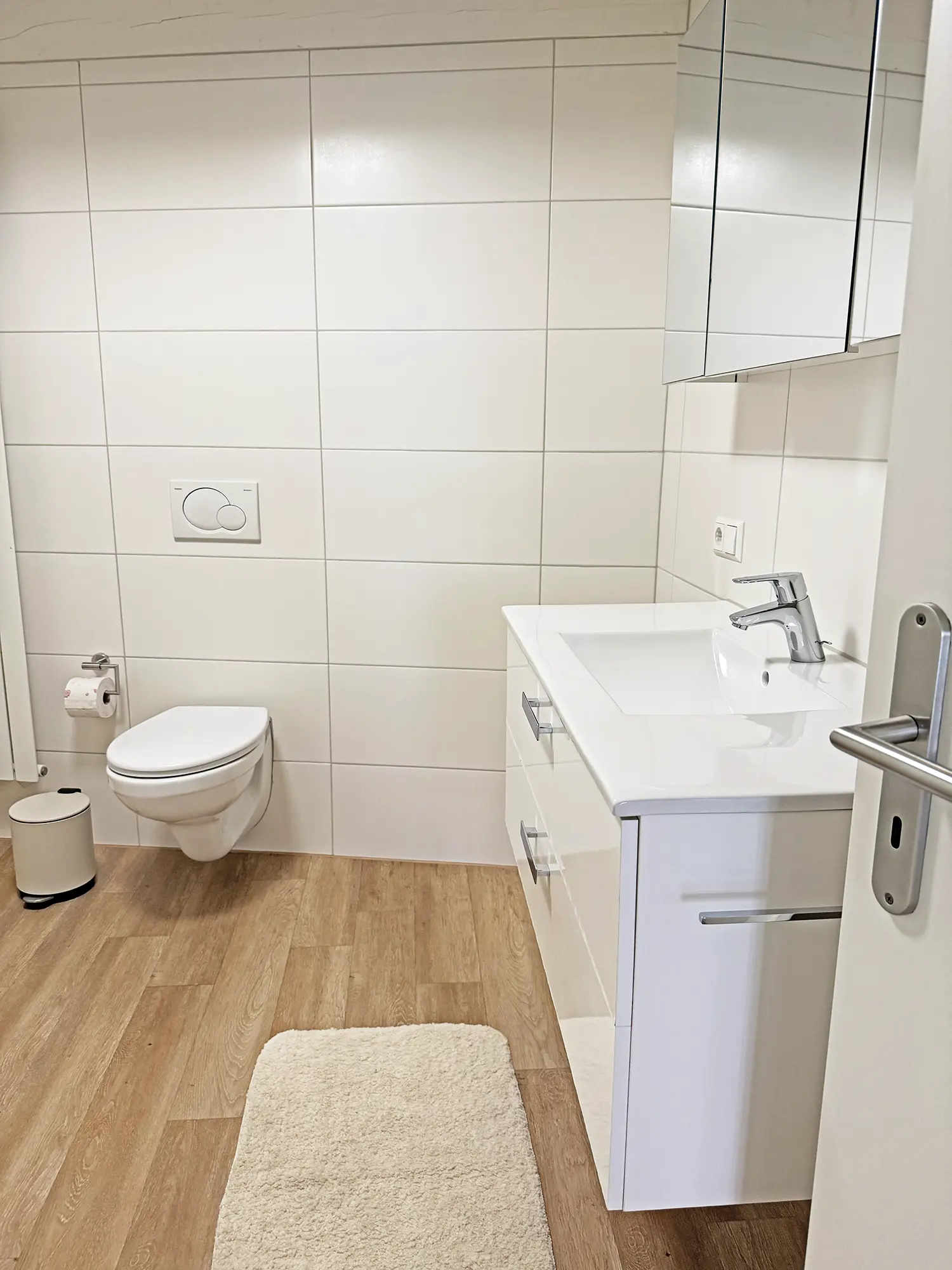 Apartment 4